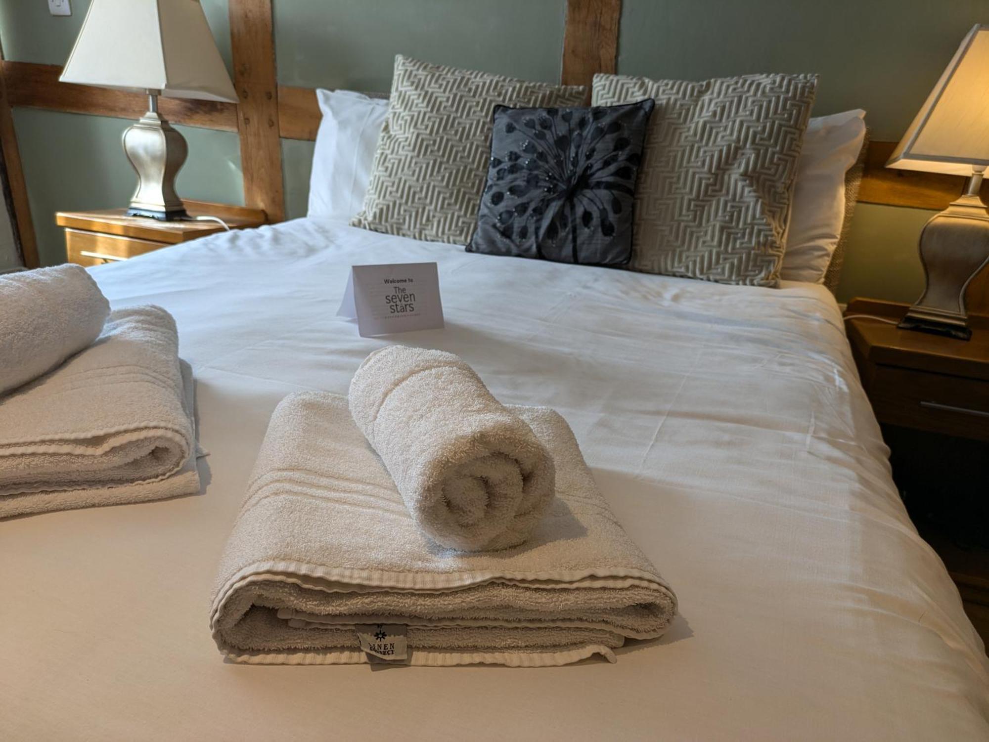 Seven Stars Otel Ledbury Dış mekan fotoğraf