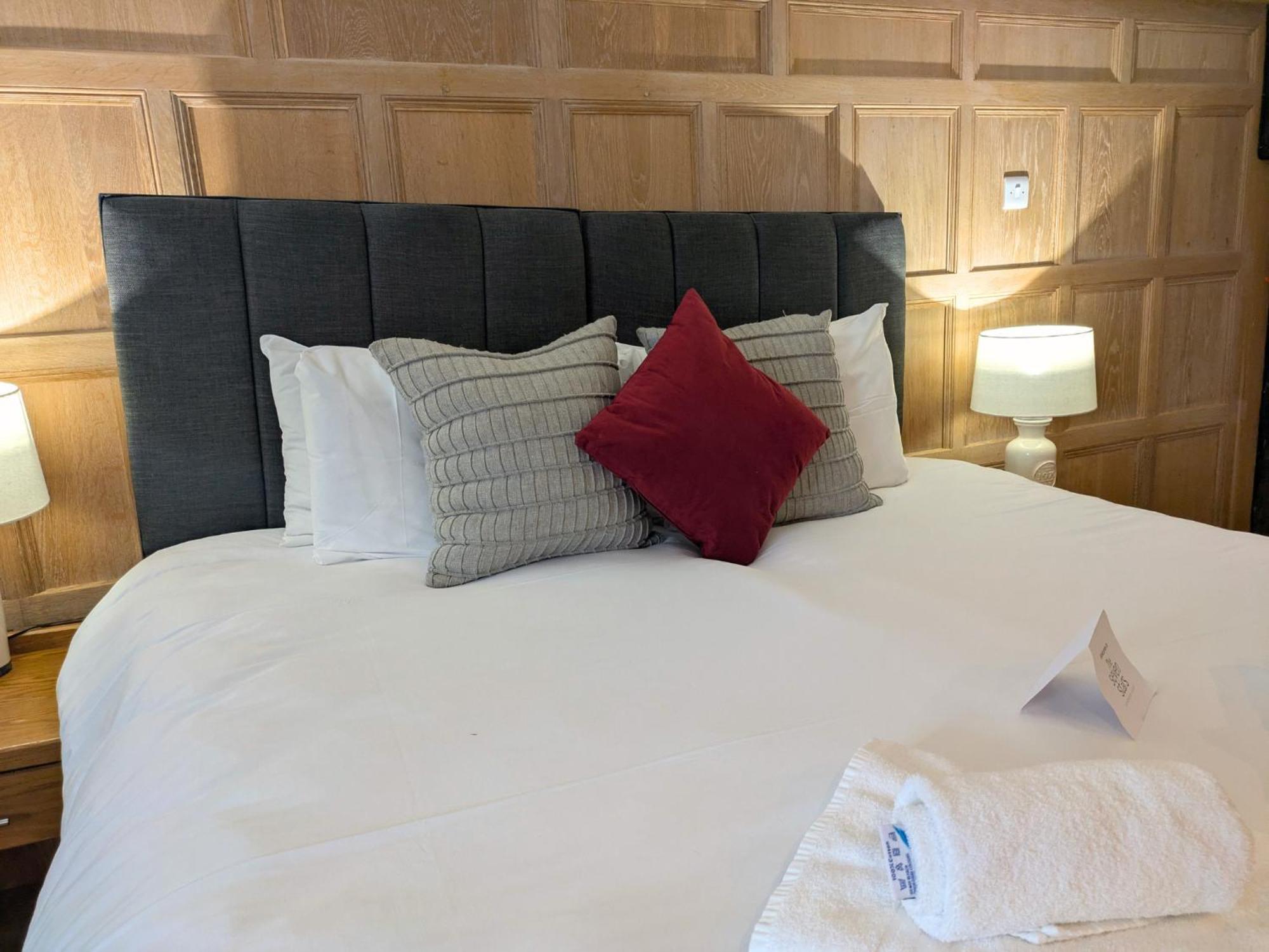 Seven Stars Otel Ledbury Dış mekan fotoğraf