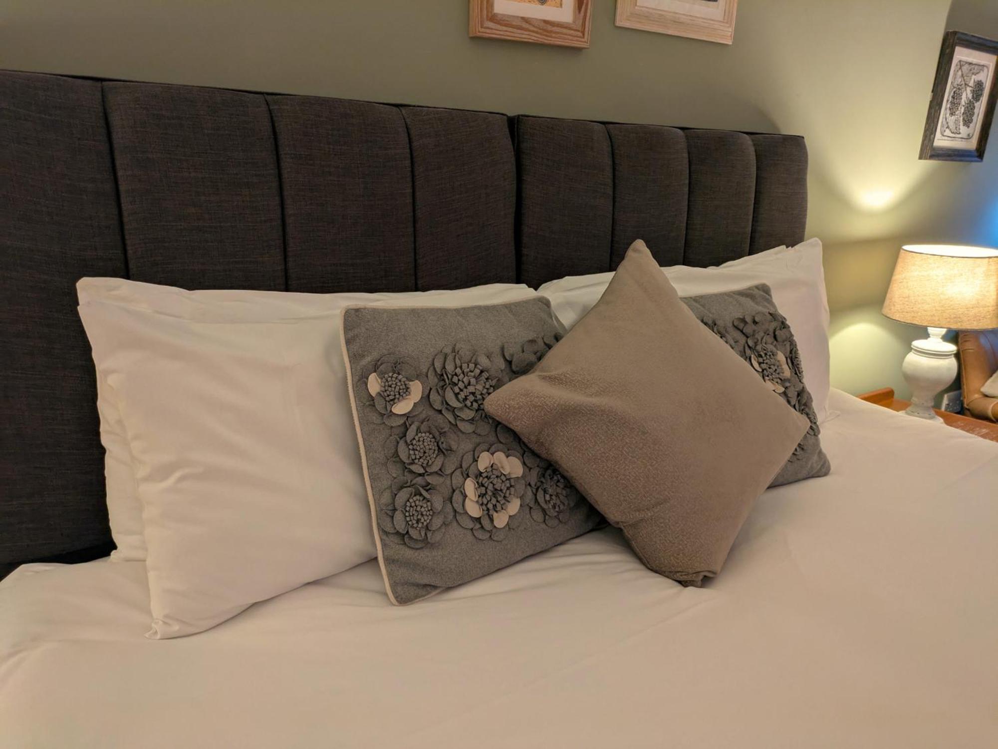 Seven Stars Otel Ledbury Dış mekan fotoğraf